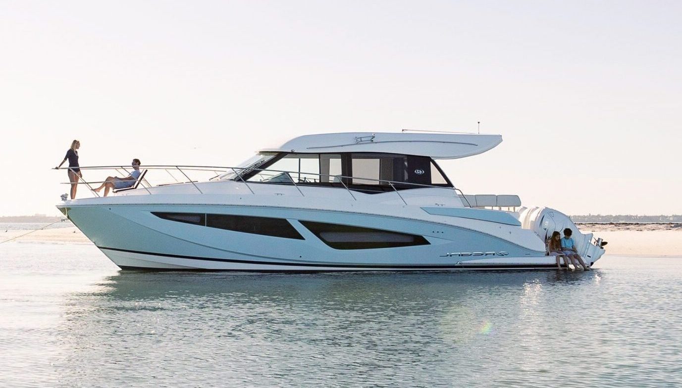 Destin yacht rentals 42 Foot Regal Yacht